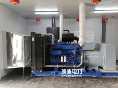 如何正確的給柴油發(fā)電機組的水箱加水？